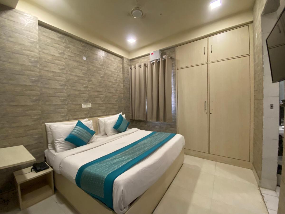 Hotel Red Chilly 3*